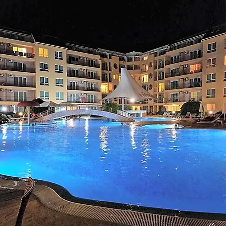 Pool View Studio, Pollo Resort, Sunny 호텔 3*